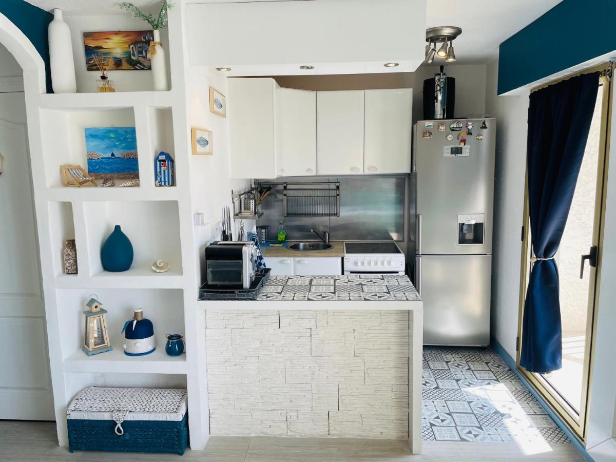 Studio De Standing Climatise, Avec Piscine, Proche De La Mer Fréjus エクステリア 写真